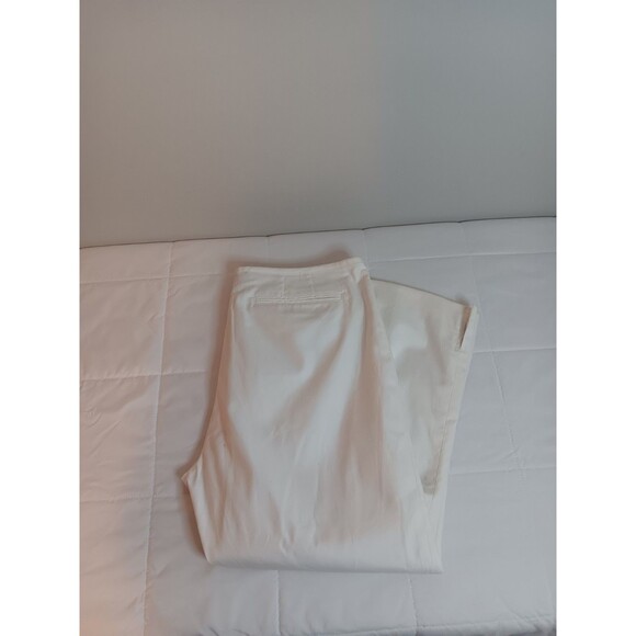 BANANA REPUBLIC Factory Vintage Cropped White Pants Pockets Cotton Chinos 12 - Picture 1 of 7